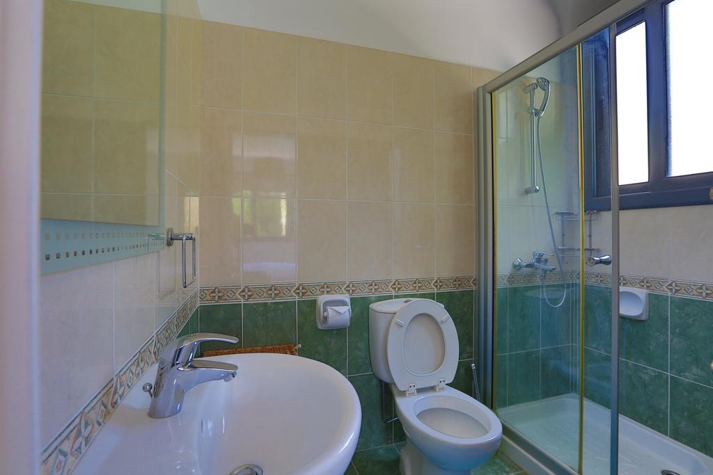 Paphos Villa Infinite Blu מראה חיצוני תמונה